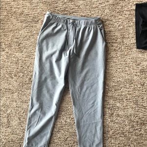 Lululemon jet pant in Gray
